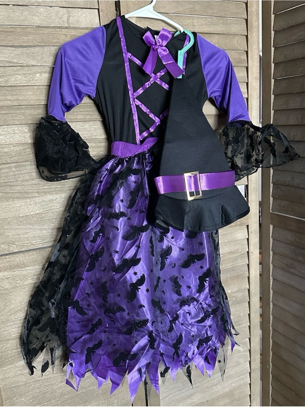 Purple Witch Costume for Kids with Hat-Lace & Bats-Size 5/6 GUC